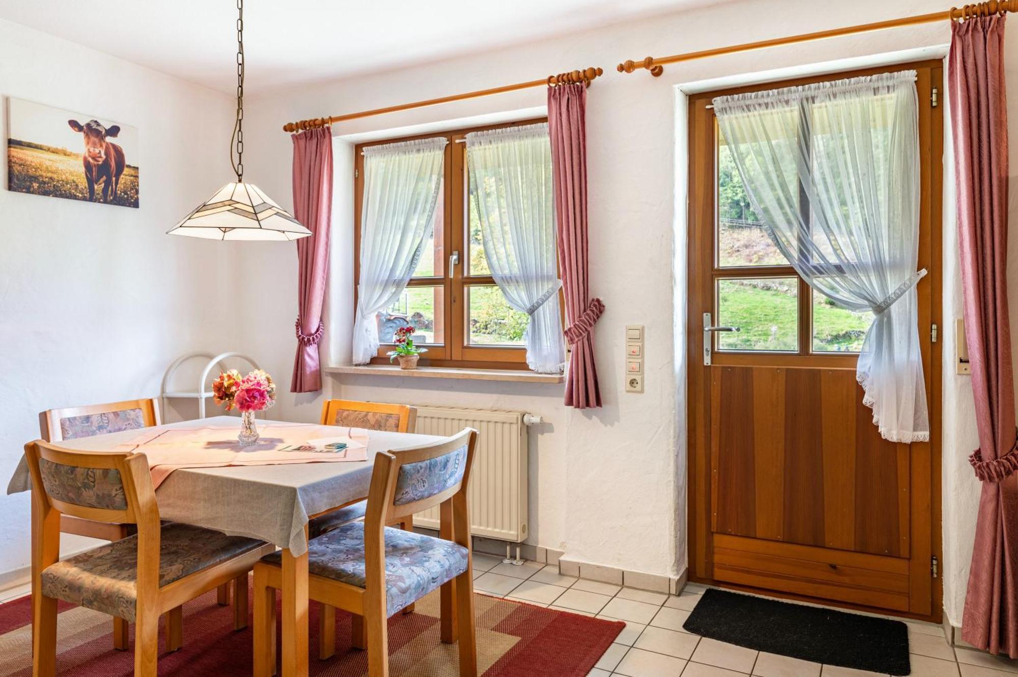 Gasthaus Zur Linde- Napf أوبيريد المظهر الخارجي الصورة